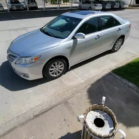 Toyota Camry 2011