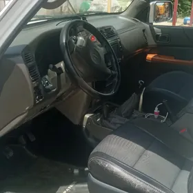 Nissan Patrol 1998