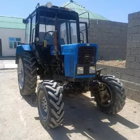 MTZ 82 2002