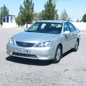 Toyota Camry 2005