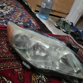 karolla cyra