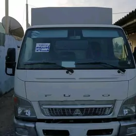 Mitsubishi Canter 2025