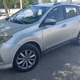 Toyota RAV4 2015