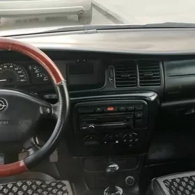 Opel Vectra 1996