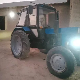 MTZ 82 2008