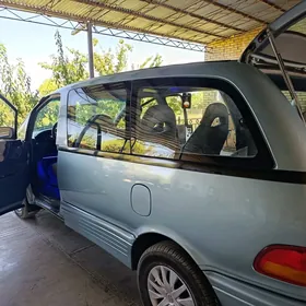 Toyota Previa 1992