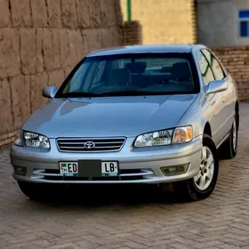Toyota Camry 2001
