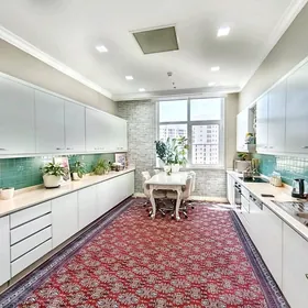 ОЛИМПИЙСКИЙ 147m² OLIMPIYSKIY