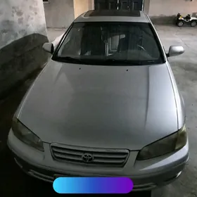 Toyota Camry 1999