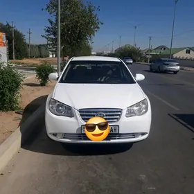 Hyundai Elantra 2010