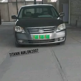 Toyota Avalon 2005
