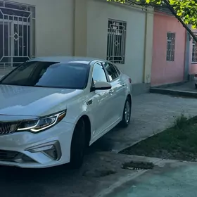 Kia Optima 2019