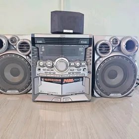 JVC muzykalny sentr