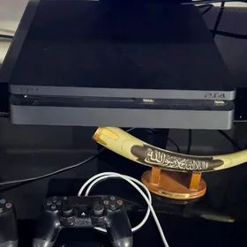 sony ps4 slim