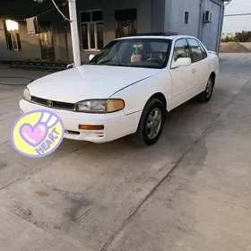 Toyota Camry 1993