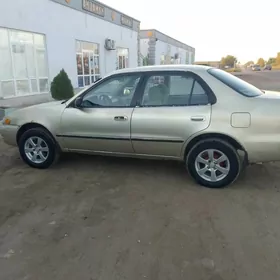 Toyota Corolla 1998