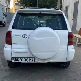 Toyota RAV4 2001