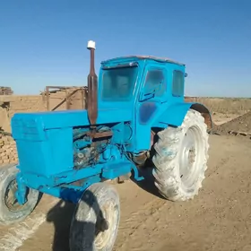 MTZ 82 1999