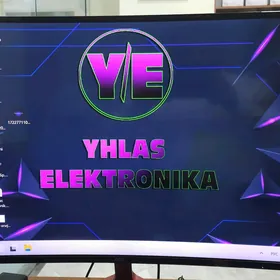 manitor 32 lik edga