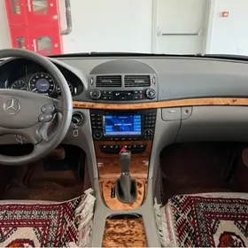 Mercedes-Benz E350 2007