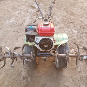 Traktor mini