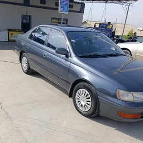 Toyota Corona 1995