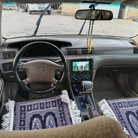 Toyota Camry 2000