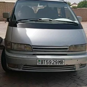 Toyota Previa 1991