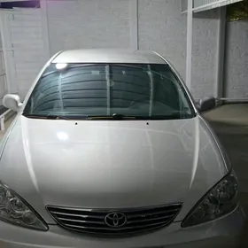 Toyota Camry 2005