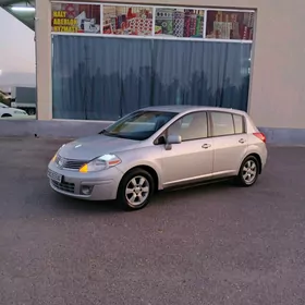 Nissan Versa 2010