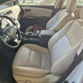 Toyota Avalon 2017