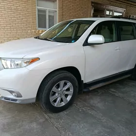 Toyota Highlander 2011