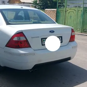 Ford Five Hundred 2005