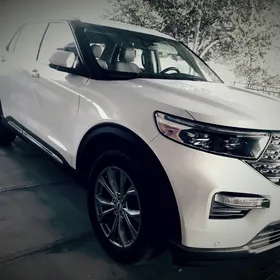 Ford Explorer 2022