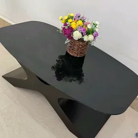 Стол