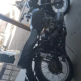 Ural 4320 2000