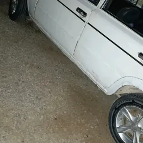Lada 2103 1985