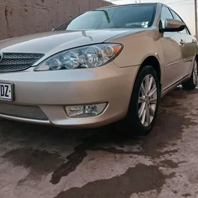Toyota Camry 2005