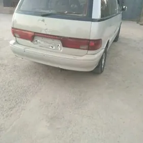 Toyota Previa 1991