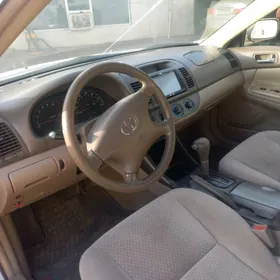 Toyota Camry 2003