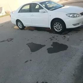 Toyota Camry 2003