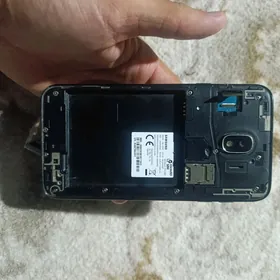 Samsung J4