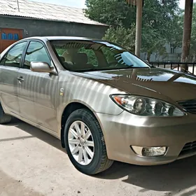 Toyota Camry 2005