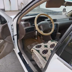 Toyota Camry 2000