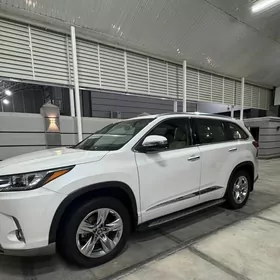 Toyota Highlander 2018