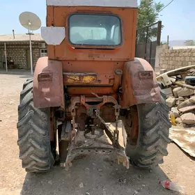 MTZ T-28 1990