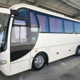 Hyundai Trajet 2015