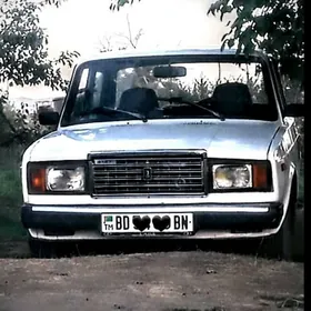 Lada 2107 1985