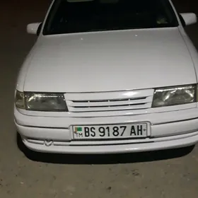 Opel Vectra 1992