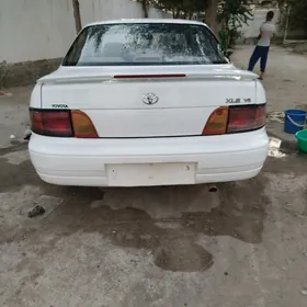 Toyota Camry 1993